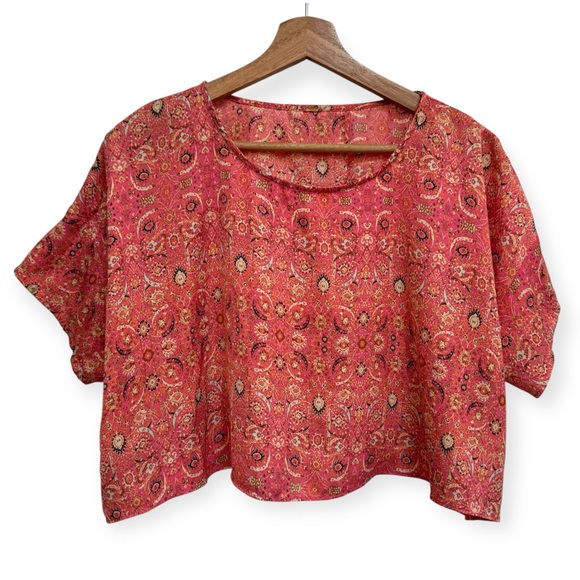 Free People Marion Printed Oversized Flyaway Back Crop Top - Picture 1 of 13